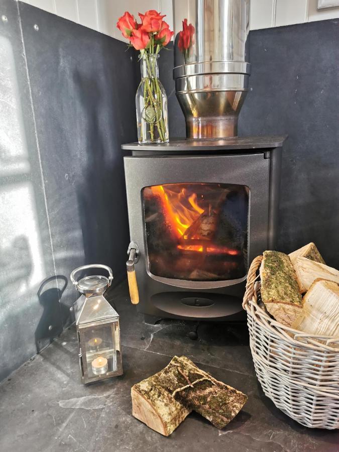 Elvan Farm Shepherd'S Hut Villa Exeter Exteriör bild